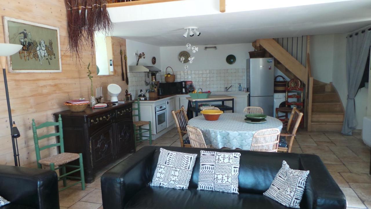 Maison De Plain Pied Pour 4 Pers Piscine Lussan Lussan  Esterno foto